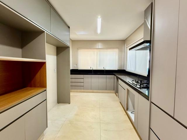 Casa / Sobrado em Condomínio para Locação em Goiânia/GO Loteamento Portal do Sol I 1 Quartos