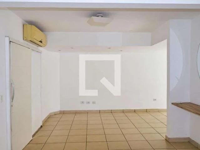Casa / Sobrado em Condomínio para Locação em Goiânia/GO Setor Bueno 4 Quartos