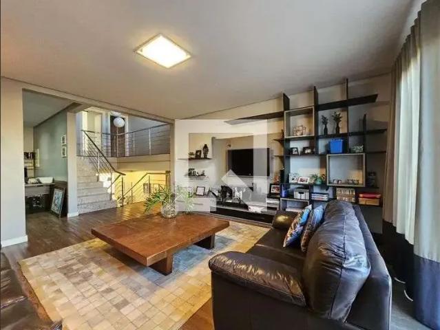 Casa / Sobrado em Condomínio para Locação em Gravataí/RS Neópolis 3 Quartos