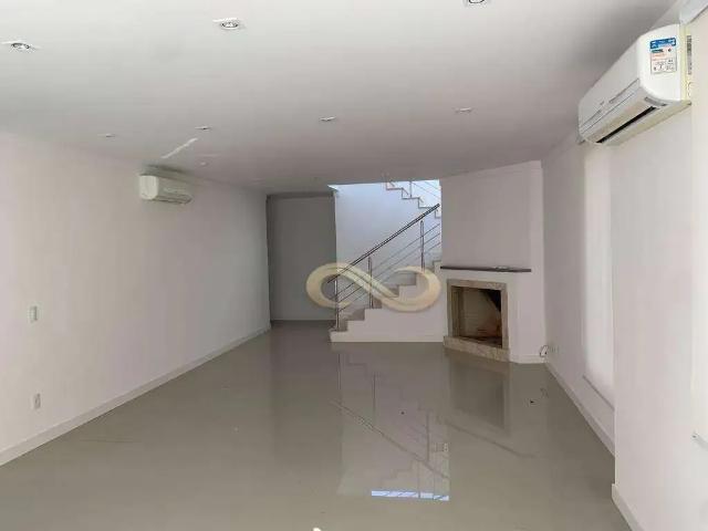 Casa / Sobrado em Condomínio para Locação em Gravataí/RS Alphaville 3 Quartos
