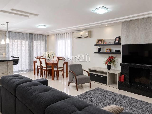 Casa / Sobrado em Condomínio para Locação em Gravataí/RS Alphaville 3 Quartos
