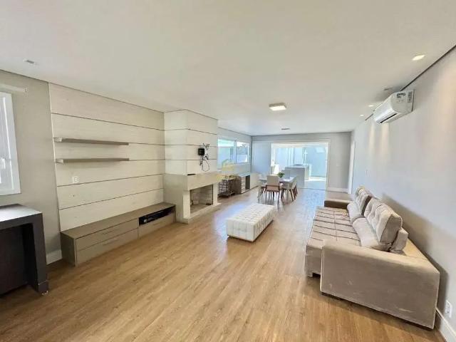 Casa / Sobrado em Condomínio para Locação em Gravataí/RS Alphaville 3 Quartos