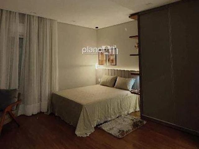 Casa / Sobrado em Condomínio para Locação em Gravataí/RS Alphaville 4 Quartos