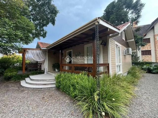 Casa / Sobrado em Condomínio para Locação em Gramado/RS Jardim Bela Vista 2 Quartos
