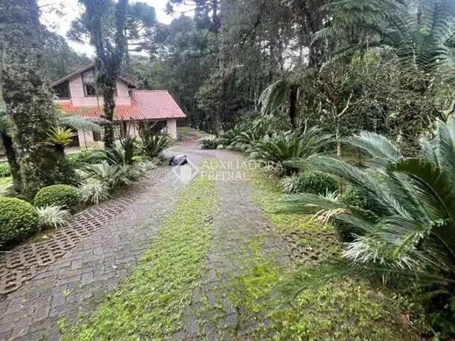 Casa / Sobrado em Condomínio para Locação em Gramado/RS Mato Queimado 4 Quartos