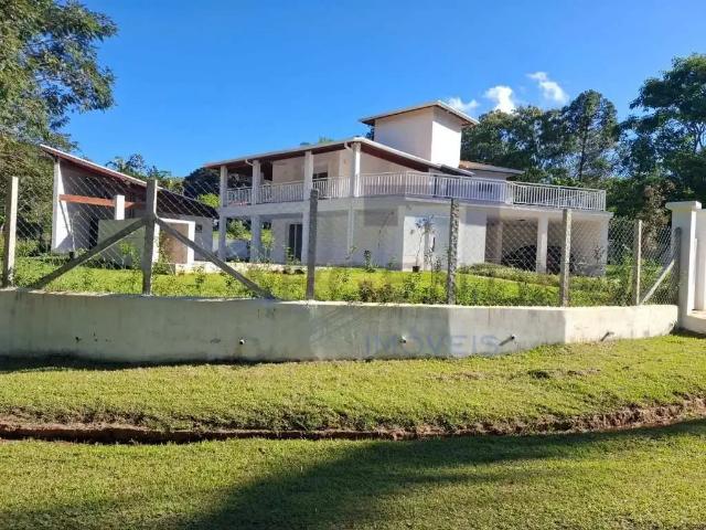 Casa / Sobrado em Condomínio para Locação em Guararema/SP Fazenda Palão Alpes de Guararema 4 Quartos