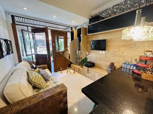 Casa / Sobrado em Condomínio para Locação em Guarujá/SP Cidade Jardim Tom 4 Quartos