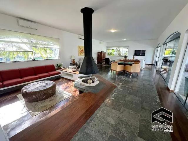 Casa / Sobrado em Condomínio para Locação em Guarujá/SP Balneário Praia do Pernambuco 6 Quartos