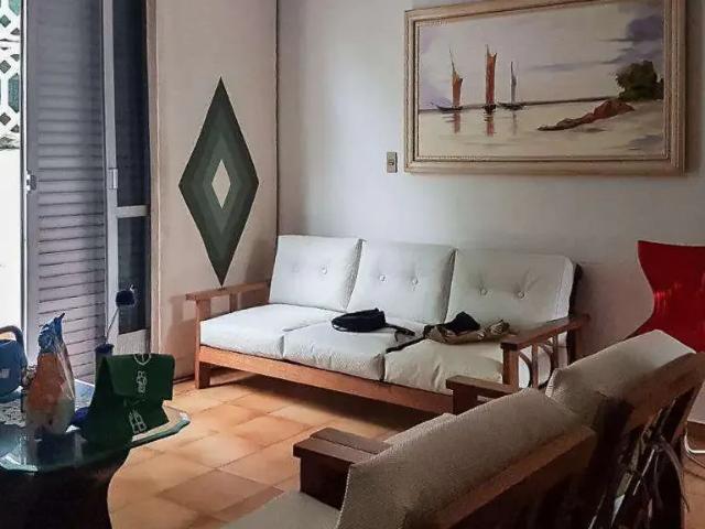 Casa / Sobrado em Condomínio para Locação em Guarujá/SP Enseada 2 Quartos