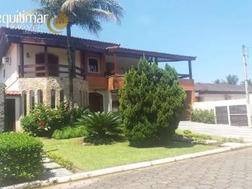 Casa / Sobrado em Condomínio para Locação em Guarujá/SP Jardim Acapulco 5 Quartos