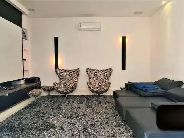 Casa / Sobrado em Condomínio para Locação em Guarujá/SP Jardim Acapulco 6 Quartos