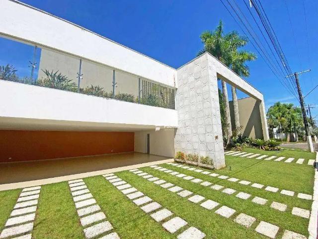 Casa / Sobrado em Condomínio para Locação em Guarujá/SP Jardim Acapulco 6 Quartos