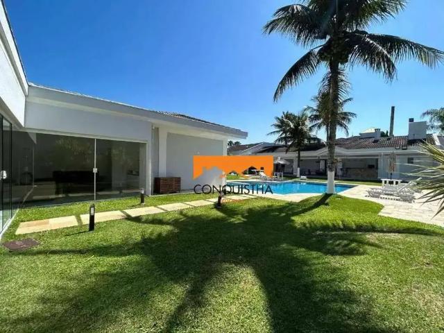 Casa / Sobrado em Condomínio para Locação em Guarujá/SP Jardim Acapulco 7 Quartos