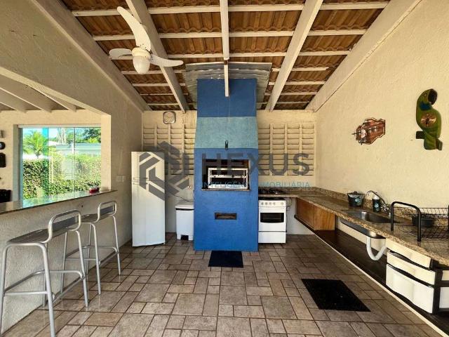 Casa / Sobrado em Condomínio para Locação em Guarujá/SP Jardim Pernambuco I 4 Quartos
