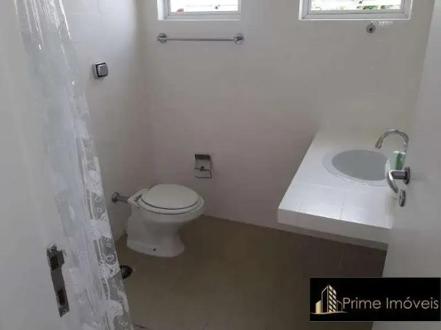 Casa / Sobrado em Condomínio para Locação em Guarujá/SP Península 4 Quartos