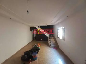 Casa / Sobrado em Condomínio para Locação em Guarulhos/SP Vila Nova Bonsucesso 3 Quartos