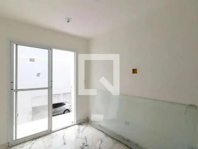 Casa / Sobrado em Condomínio para Locação em Guarulhos/SP Vila Augusta 2 Quartos