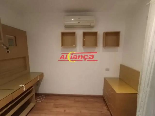 Casa / Sobrado em Condomínio para Locação em Guarulhos/SP Gopoúva 3 Quartos