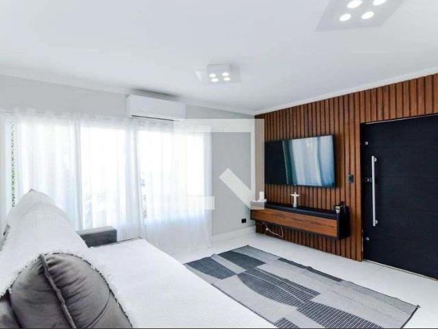 Casa / Sobrado em Condomínio para Locação em Guarulhos/SP Jardim City 3 Quartos