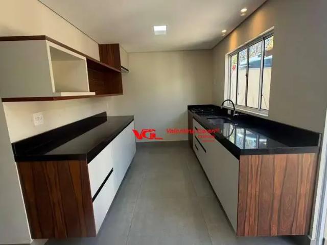 Casa / Sobrado em Condomínio para Locação em Indaiatuba/SP Chácara do Trevo 3 Quartos