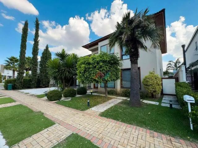 Casa / Sobrado em Condomínio para Locação em Indaiatuba/SP Jardim Maison Du Parc 5 Quartos