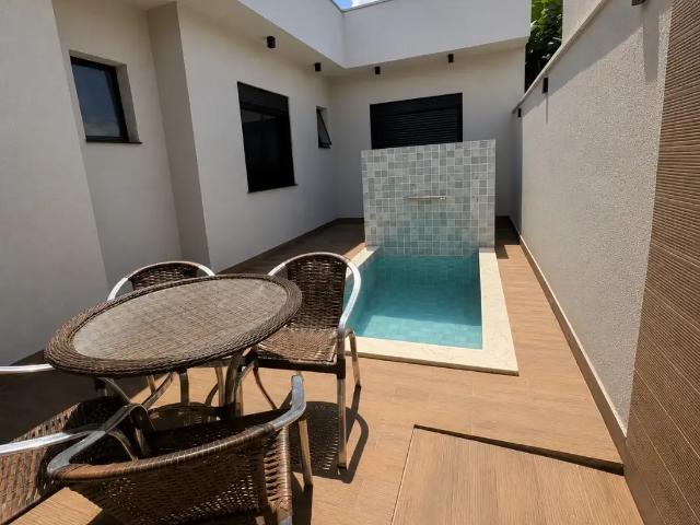 Casa / Sobrado em Condomínio para Locação em Indaiatuba/SP Jardim Mantova 3 Quartos