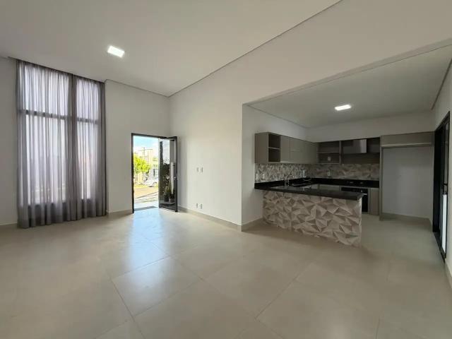 Casa / Sobrado em Condomínio para Locação em Indaiatuba/SP Jardim Mantova 3 Quartos