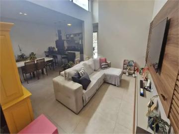 Casa / Sobrado em Condomínio para Locação em Indaiatuba/SP Jardim Mantova 3 Quartos