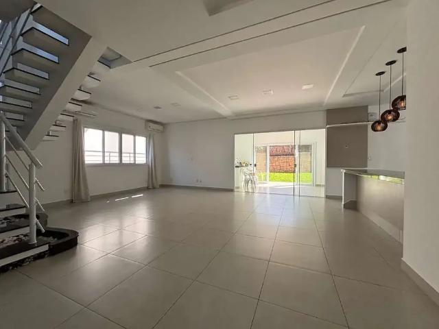 Casa / Sobrado em Condomínio para Locação em Indaiatuba/SP Jardim dos Lagos 3 Quartos