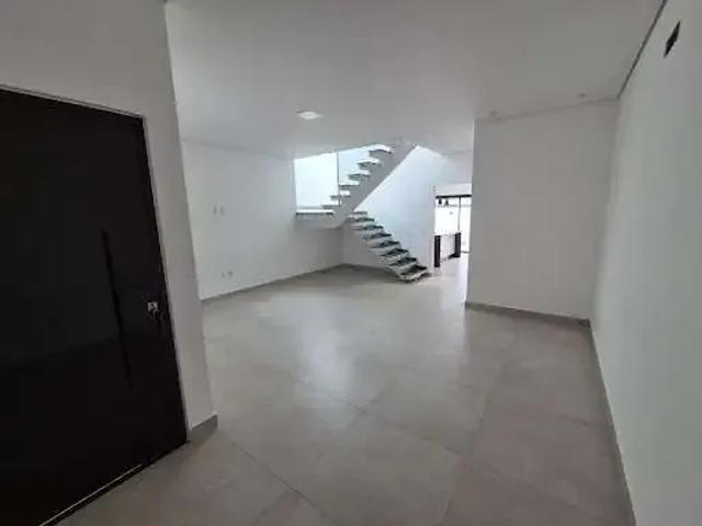 Casa / Sobrado em Condomínio para Locação em Indaiatuba/SP Jardim Park Real 3 Quartos
