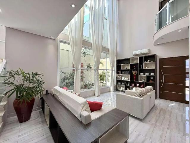 Casa / Sobrado em Condomínio para Locação em Indaiatuba/SP Jardim Residencial Dona Lucilla 4 Quartos