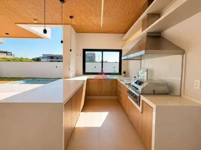 Casa / Sobrado em Condomínio para Locação em Indaiatuba/SP Jardim Santa Rita 4 Quartos