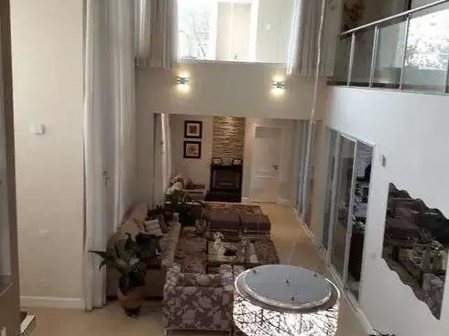 Casa / Sobrado em Condomínio para Locação em Indaiatuba/SP Jardim Vila Paradiso 5 Quartos