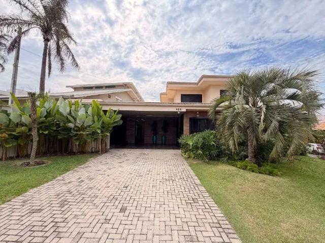 Casa / Sobrado em Condomínio para Locação em Indaiatuba/SP Vila Inglesa 4 Quartos