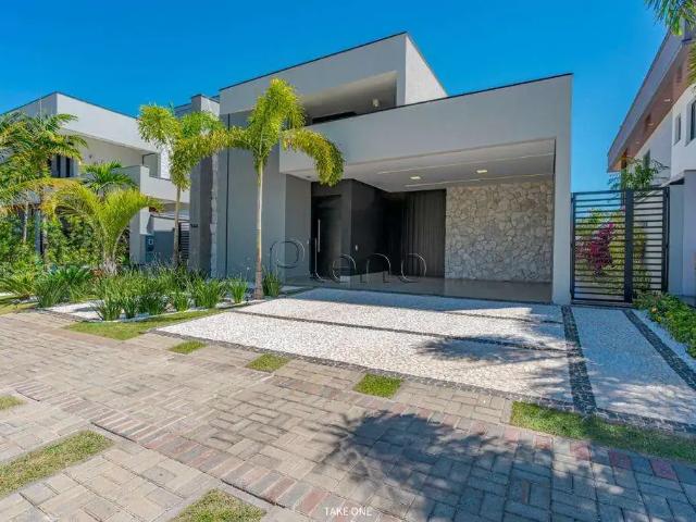Casa / Sobrado em Condomínio para Locação em Indaiatuba/SP Vila Suíça 4 Quartos