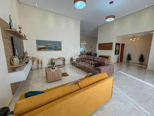 Casa / Sobrado em Condomínio para Locação em Itatiba/SP Bairro da Posse 6 Quartos