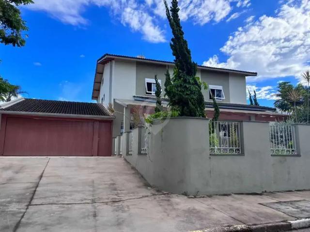 Casa / Sobrado em Condomínio para Locação em Itatiba/SP Jardim Santa Rosa 4 Quartos