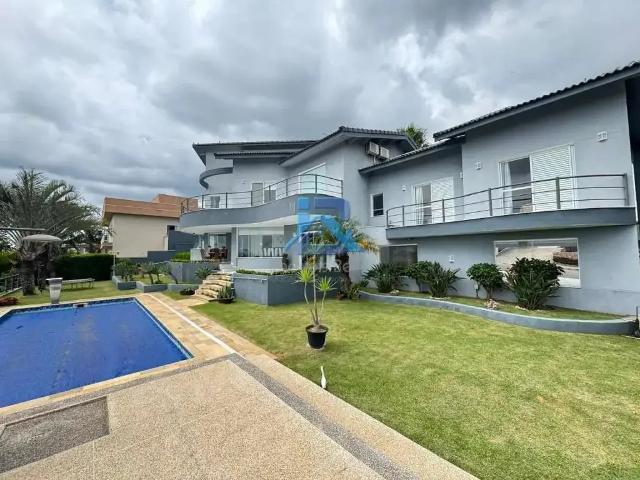 Casa / Sobrado em Condomínio para Locação em Itatiba/SP Loteamento Itatiba Country Club 4 Quartos