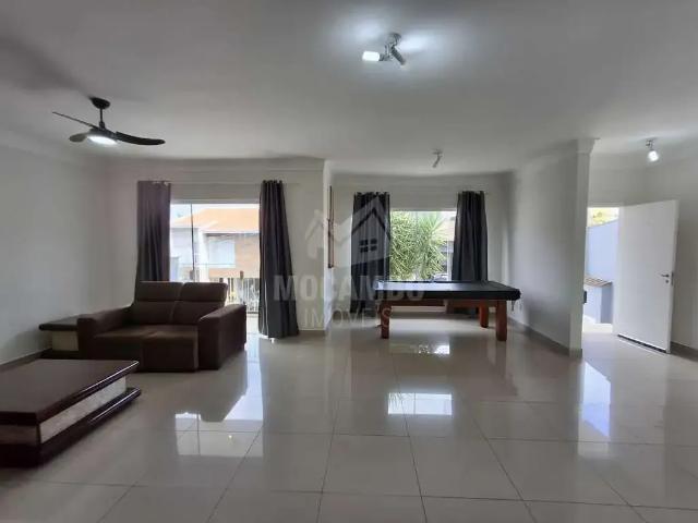 Casa / Sobrado em Condomínio para Locação em Itatiba/SP Parque das Laranjeiras 3 Quartos