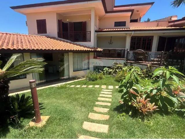 Casa / Sobrado em Condomínio para Locação em Itatiba/SP Parque das Laranjeiras 3 Quartos