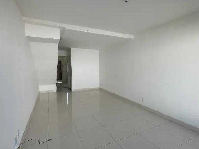 Casa / Sobrado em Condomínio para Locação em Itaboraí/RJ Retiro 2 Quartos