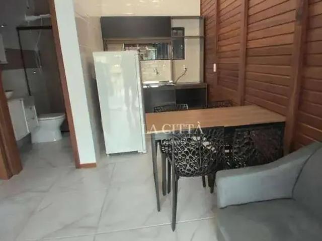 Casa / Sobrado em Condomínio para Locação em Itajaí/SC Centro 2 Quartos