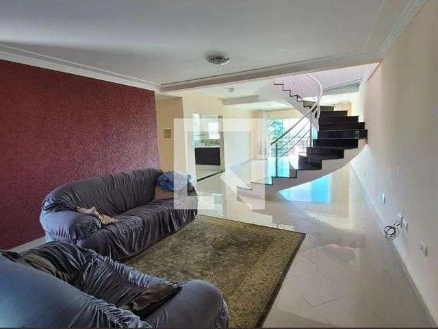 Casa / Sobrado em Condomínio para Locação em Itaquaquecetuba/SP Vila Monte Belo 3 Quartos