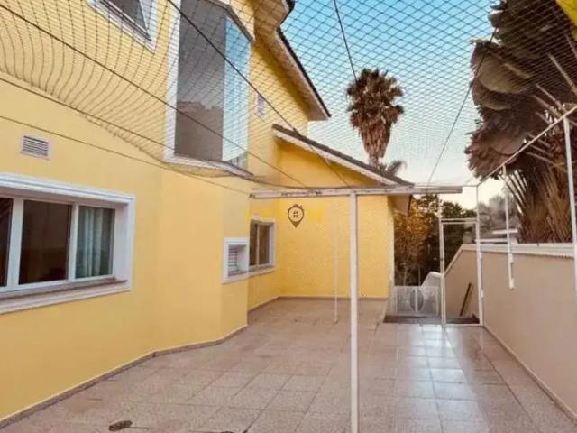 Casa / Sobrado em Condomínio para Locação em Itaquaquecetuba/SP Condomínio Arujazinho III Parte 3 Quartos
