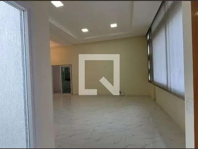 Casa / Sobrado em Condomínio para Locação em Itaquaquecetuba/SP Jardim Odete 3 Quartos