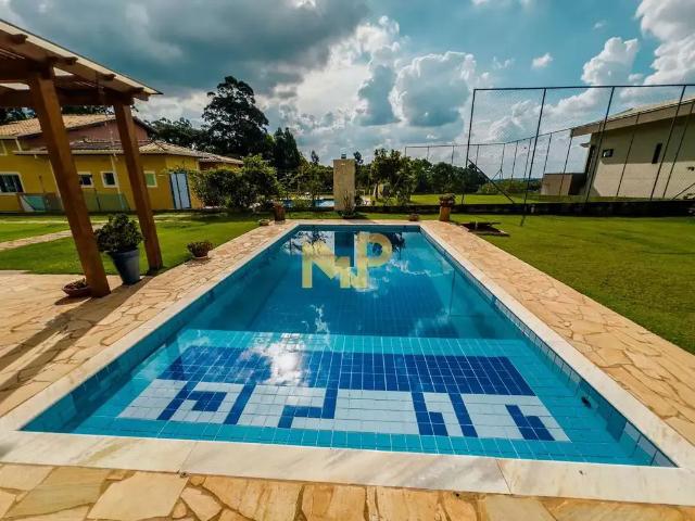 Casa / Sobrado em Condomínio para Locação em Itupeva/SP Colinas de Inhandjara 3 Quartos