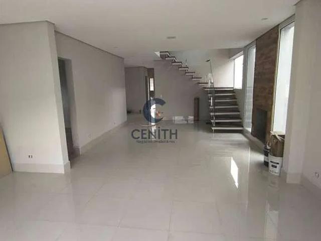 Casa / Sobrado em Condomínio para Locação em Jandira/SP Jardim do Golf I 4 Quartos