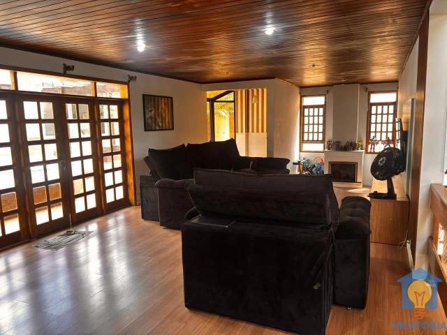 Casa / Sobrado em Condomínio para Locação em Jandira/SP Nova Higienópolis 3 Quartos