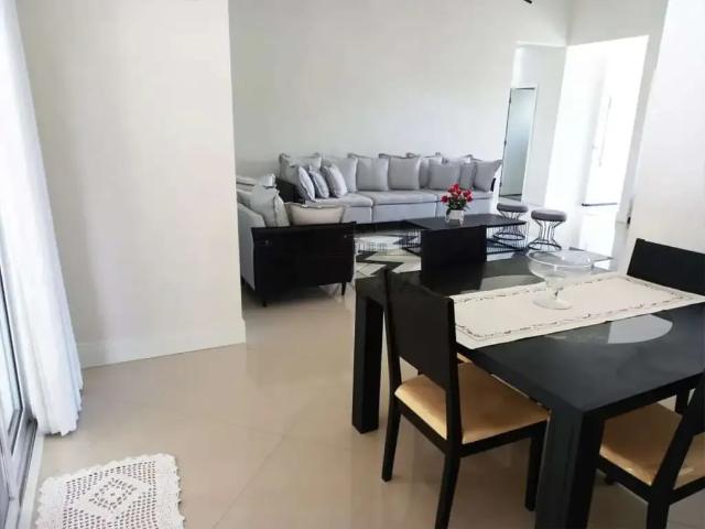 Casa / Sobrado em Condomínio para Locação em Jacareí/SP Condomínio Residencial Mirante do Vale 3 Quartos