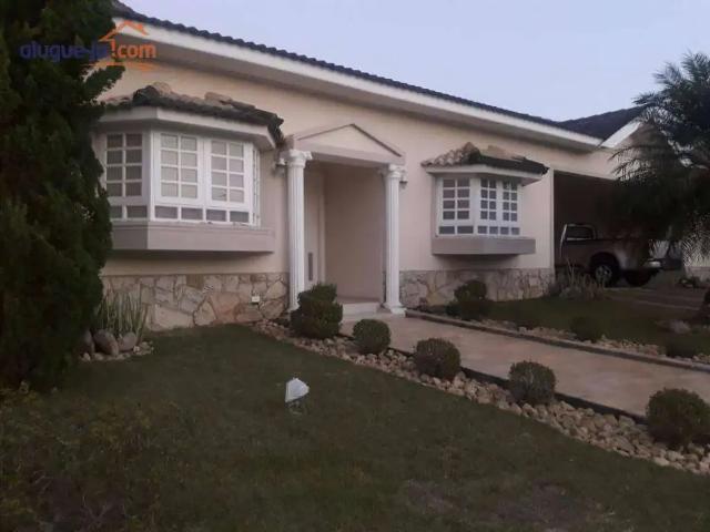 Casa / Sobrado em Condomínio para Locação em Jacareí/SP Jardim Altos de Santana II 5 Quartos